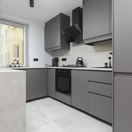 Apartment Apartment Kondratowicza Targowek By Renters