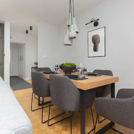 Apartment Kondratowicza Targowek By Renters